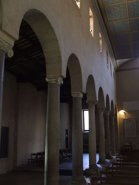 The interior of S. Giorgio al Velabro (Wikimedia Commons)